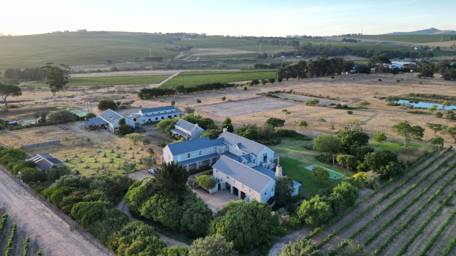 7 Bedroom Property for Sale in Stellenbosch Farms Western Cape